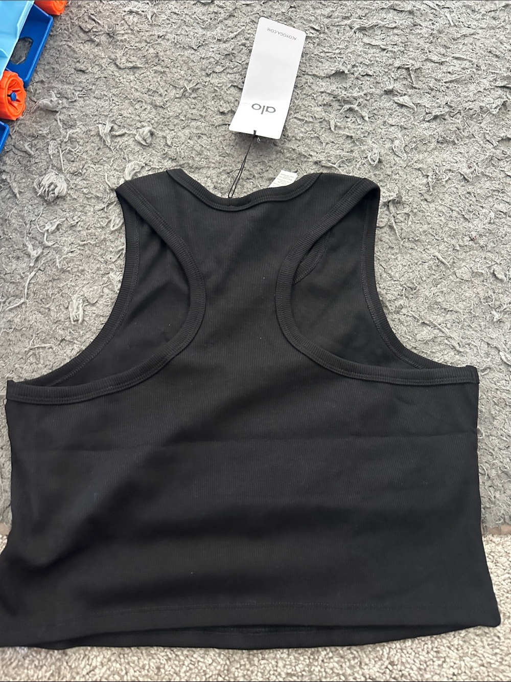 ALO Yoga Black Ribbed Cropped Tank Top - Picture 3 of 3